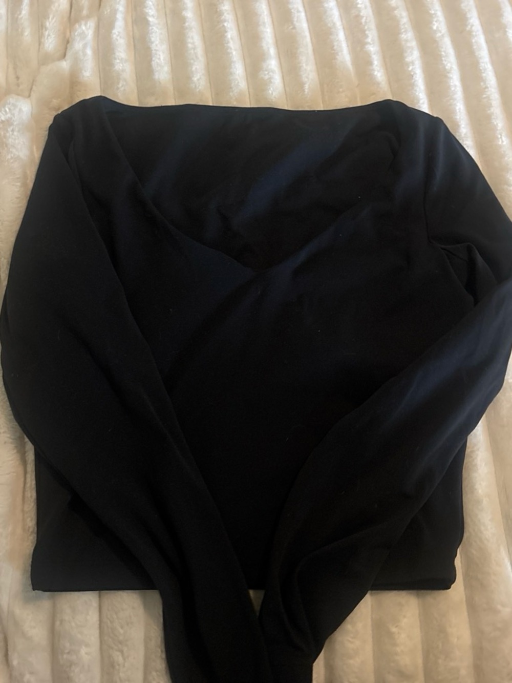 Black Women's v neck Long Sleeve Top